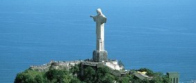 Christ Redeemer: Rio de Janeiro, Brazil